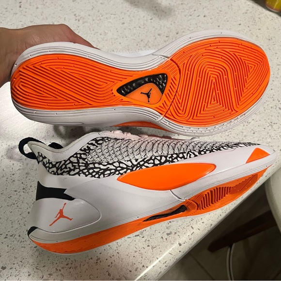 Jordan White and Black Sneakers - Picture 2 of 3